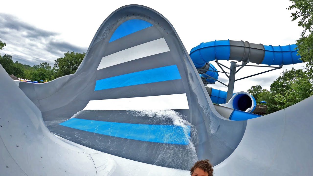 The Megalodon WALL Slide at SplashDown Beach!