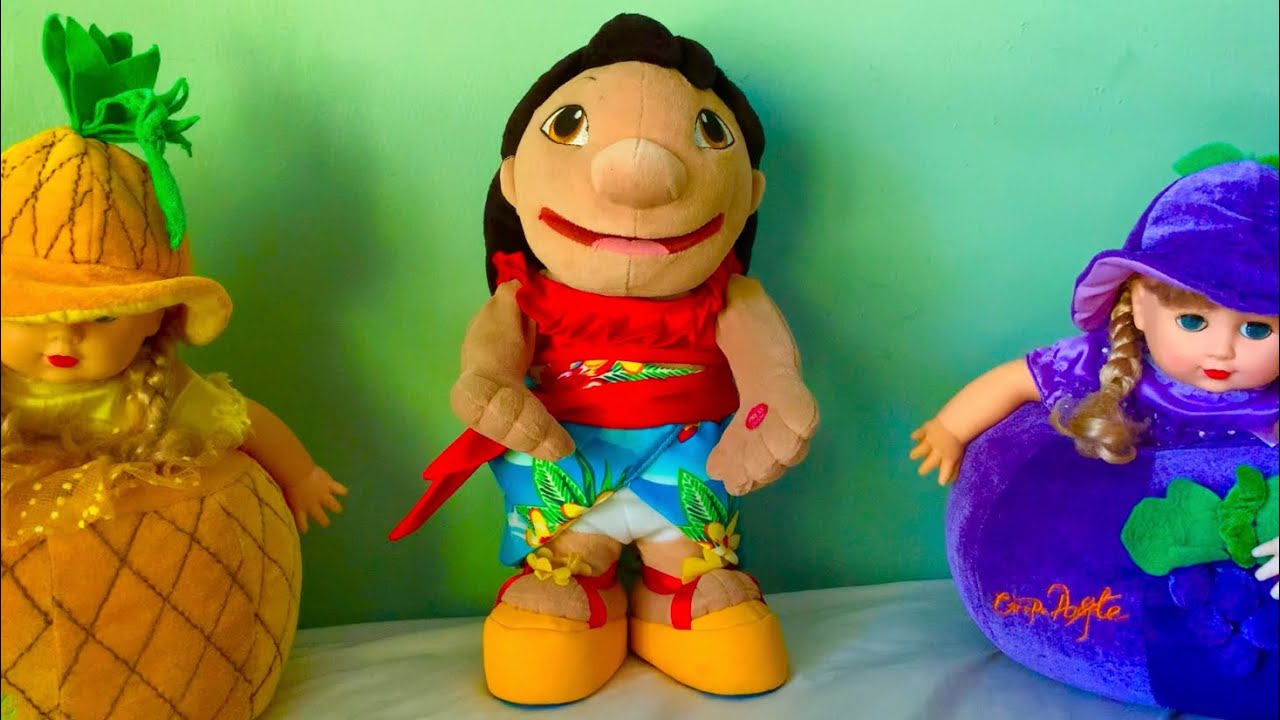 Lilo hula dancing doll