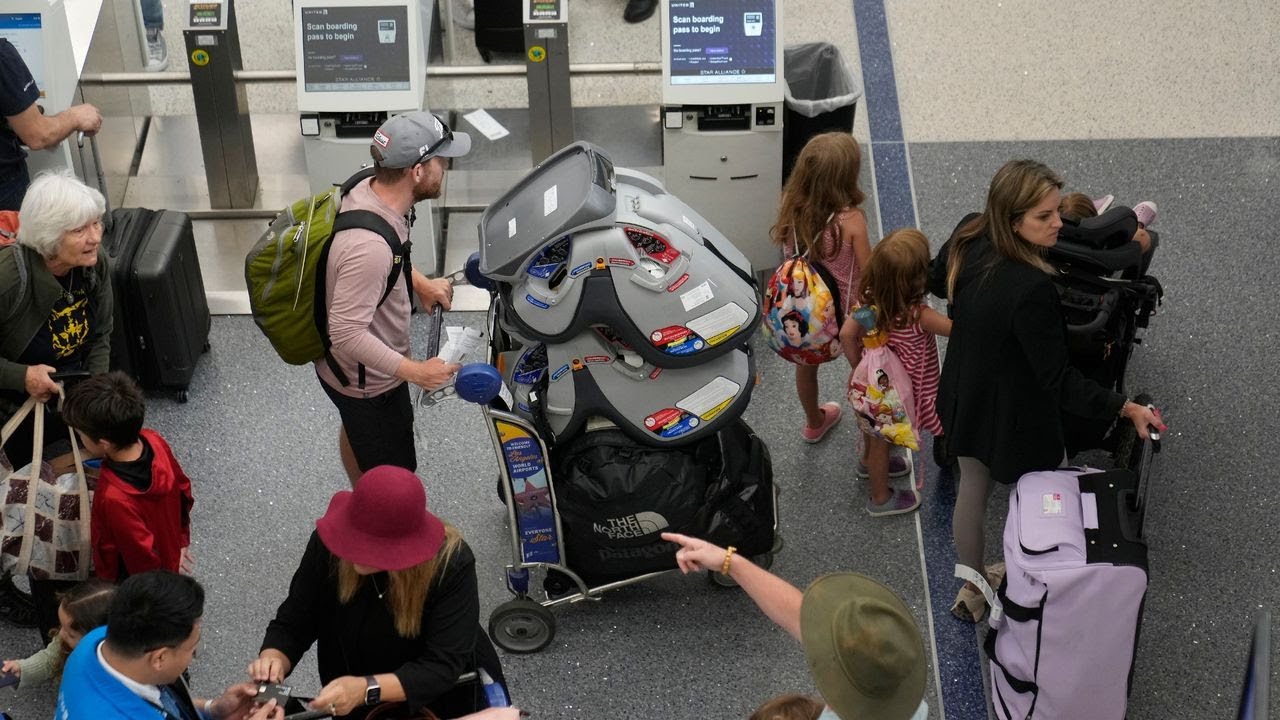 Metro Atlanta family stuck in airport for days during travel nightmare