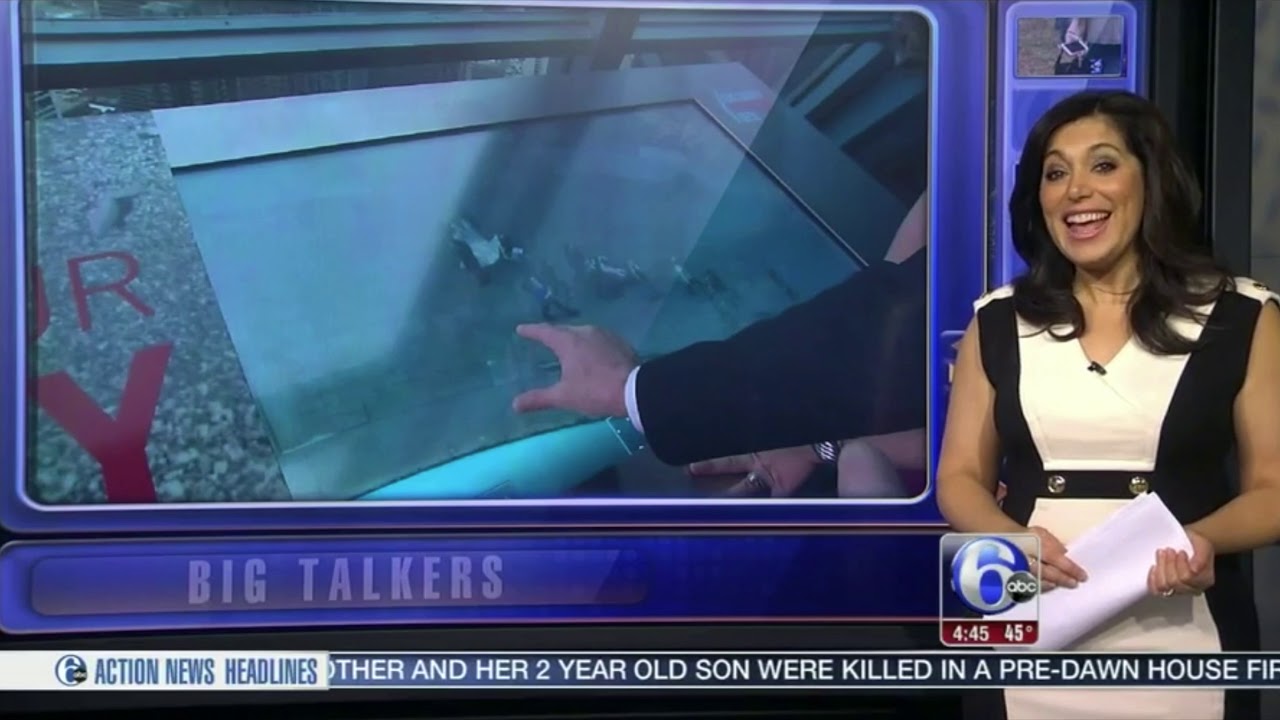 Panogs One Liberty Place Philly from the Top Gigatouch Experience