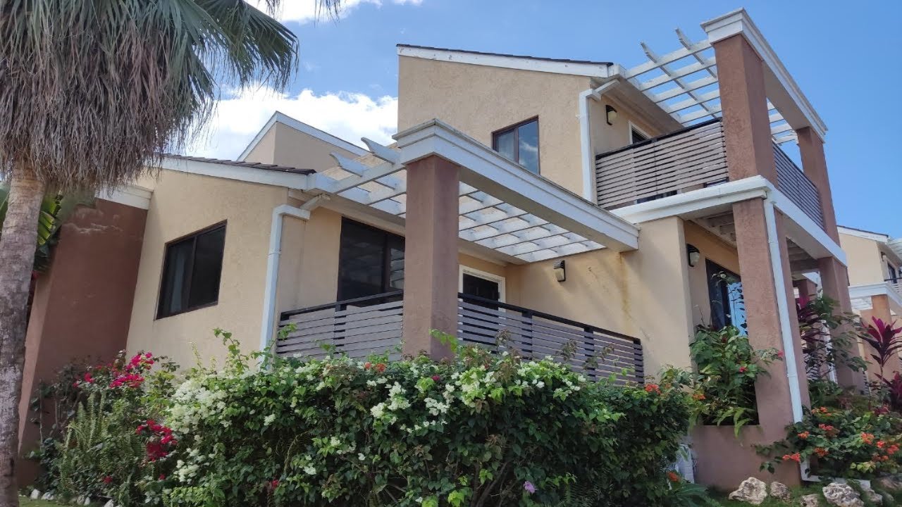 Newly Built 3 Bedroom 4 Bathroom House for sale at the Aqueducts, Negril, Westmoreland, Jamaica