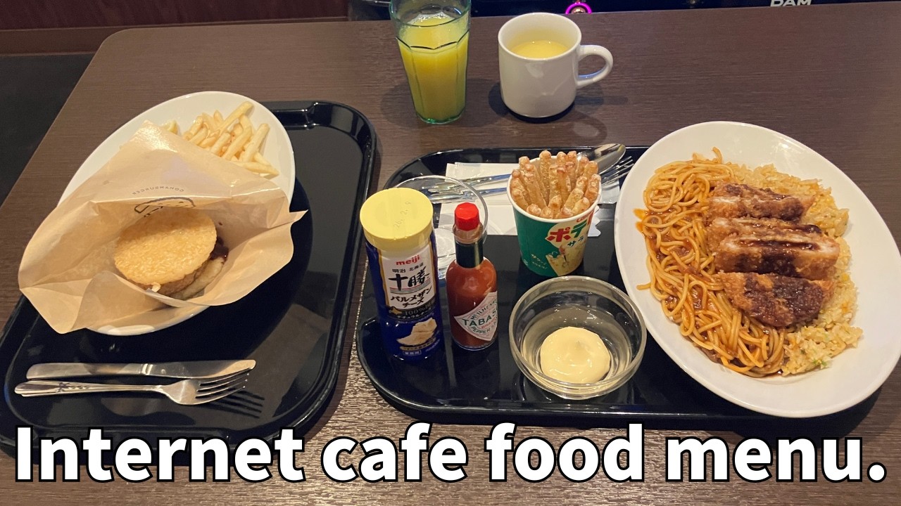 Today's Japanese salaryman had dinner at an internet cafe.