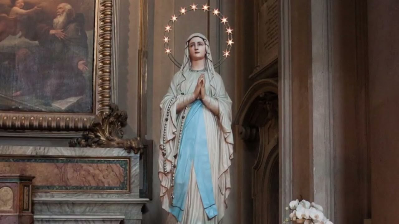 'Ave Maria' by Teresa del Riego - Played & sung by Yvonne (cover)