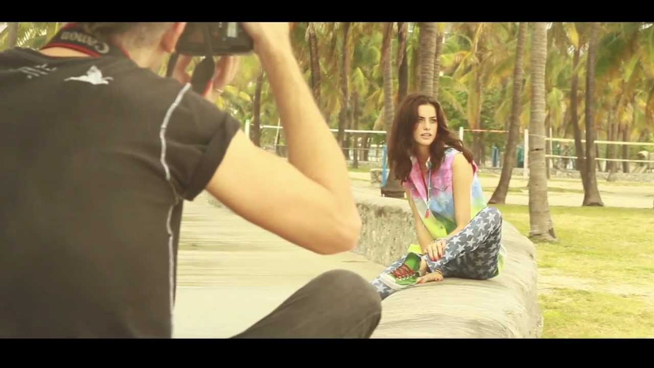 Calzedonia S/S 2013 Collection: Backstage