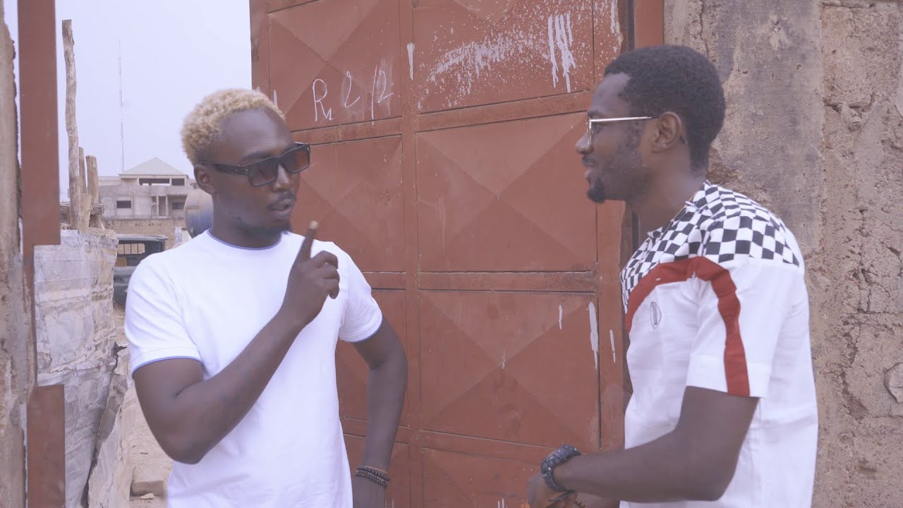 Dadju-Compliqué (Parodie Saad Telecom Ft Moussa Petit Sergent Clip Officiel)