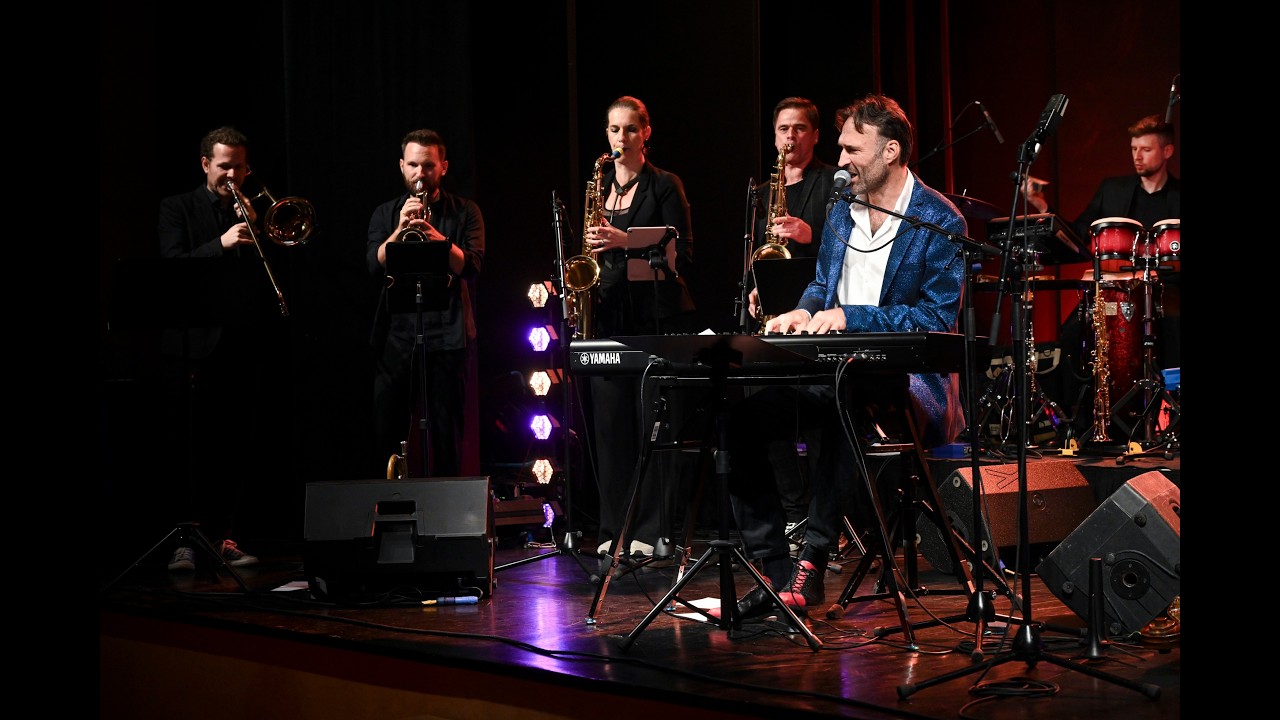 Ko bi jaz šuštar bil     Tonč Feinig & The Little Big Band