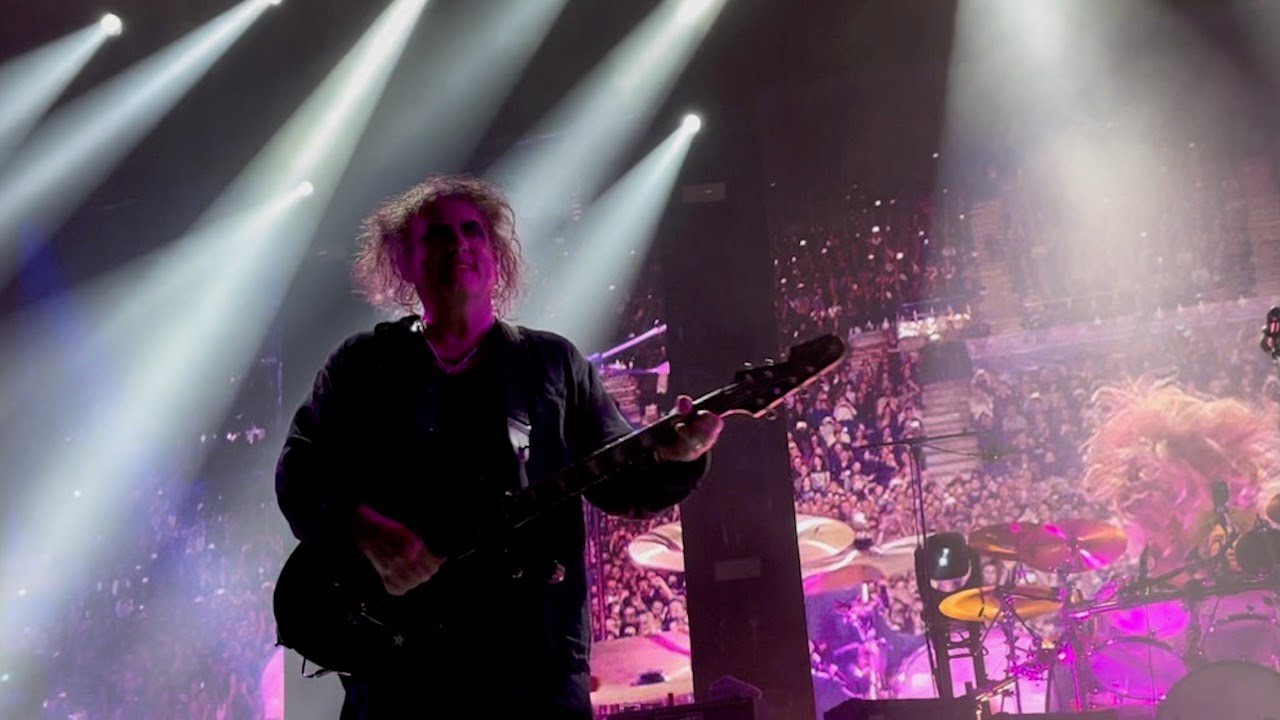The Cure - Push and Play For Today @ Zénith Nantes 15 11 2022