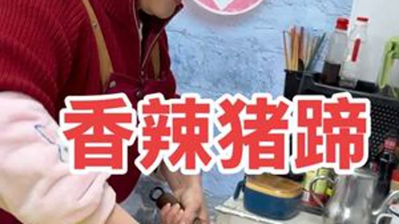 本来想给妈妈做顿饭，结果还是妈妈掌了勺，不过今天的米饭做得软硬刚合适