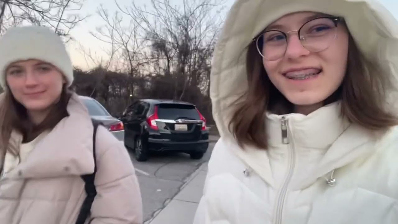 GOOD MORNING BALTIMORE #4 KRÓLEWSKIE ZAKUPY (W ZAMKU XD)