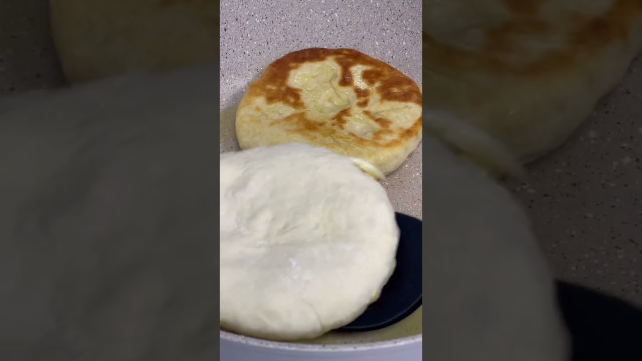 PANE ALLO YOGURT IN PADELLA