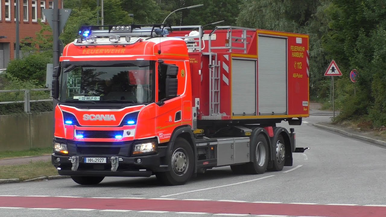 [Feuer in Raffinerie] ELW U-Dienst, TM53 und WLF mit AB-Pulver der Berufsfeuerwehr Hamburg F32