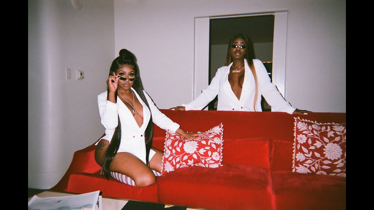 City Girls - What We Doin' (INSTRUMENTAL)