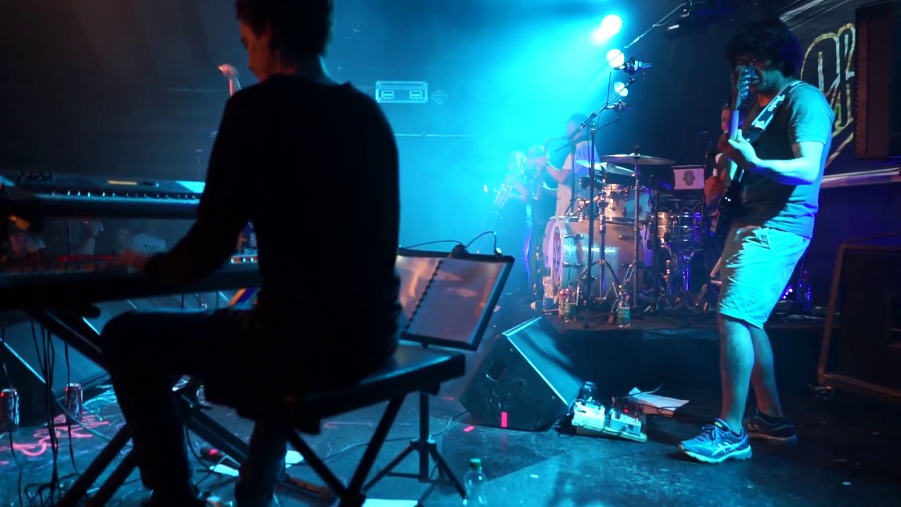 Churchhill - Mamamaminid (Live at Dachstock Bern)