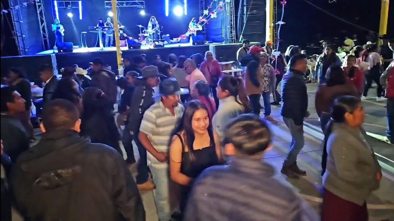 Las Seguidoras del Patrón en vivo. Boda de Neptaly y Elia  3