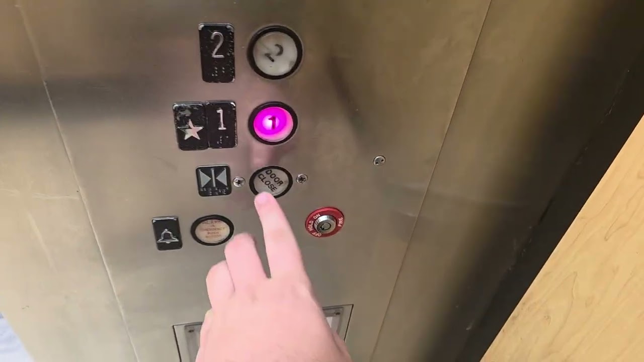 100 Subscriber Special: Elevator At JCPenney The Florida Mall In Orlando'FL