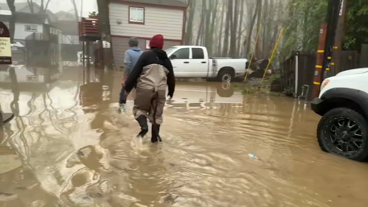 Flooding in Guerneville prompts evacuations, leaves big mess