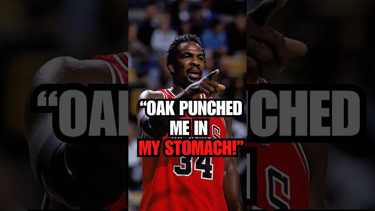 Джон Сэлли рассказывает историю о том, как Чарльз Окли ударил его по поводу ДЕБАТА Майкла Джордан...