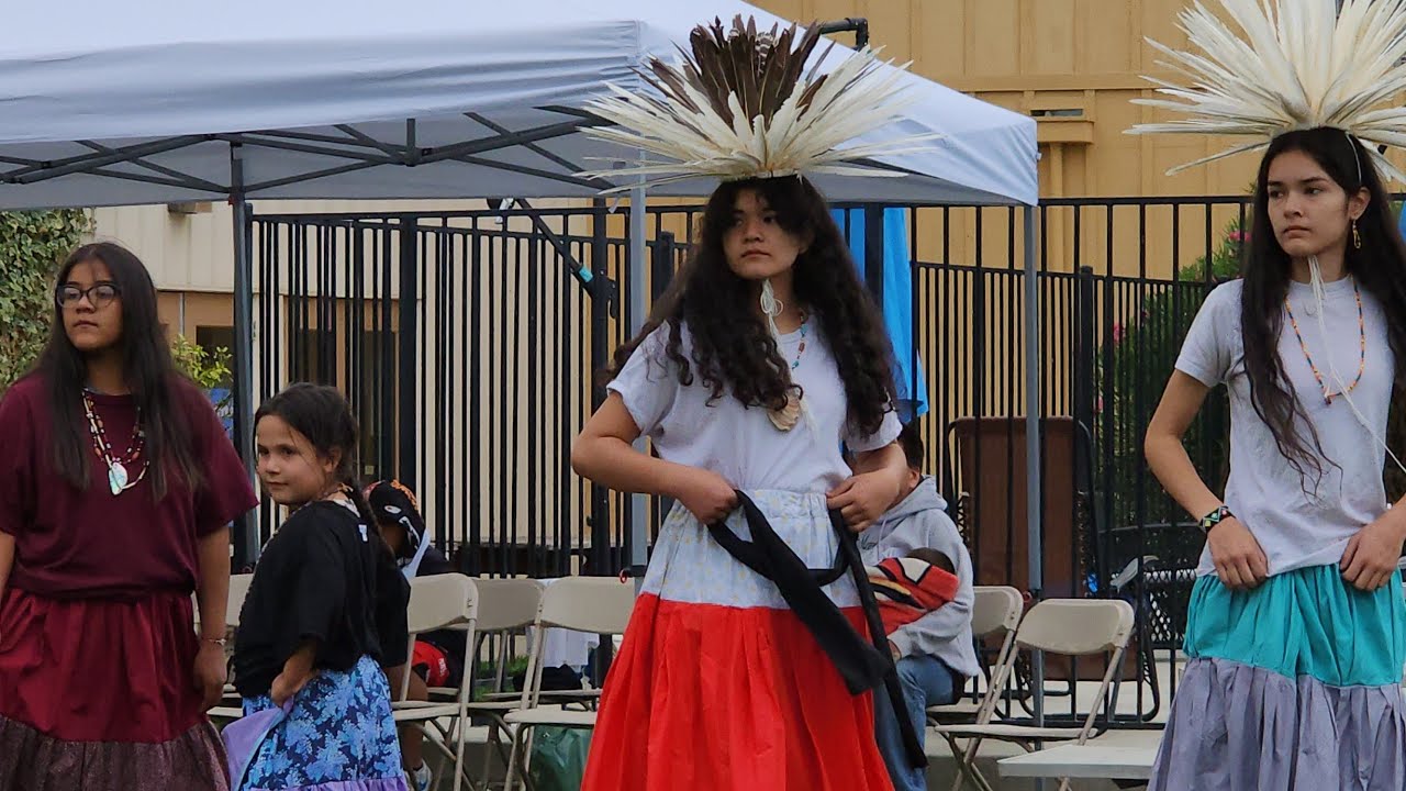 Robinson Rancheria Pomo Indian Dancers 