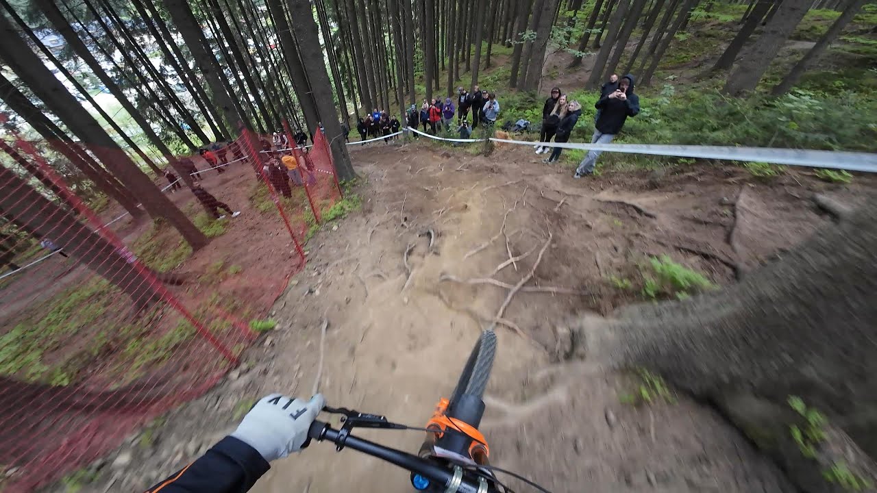 Bílá Czech DH cup p1🥇