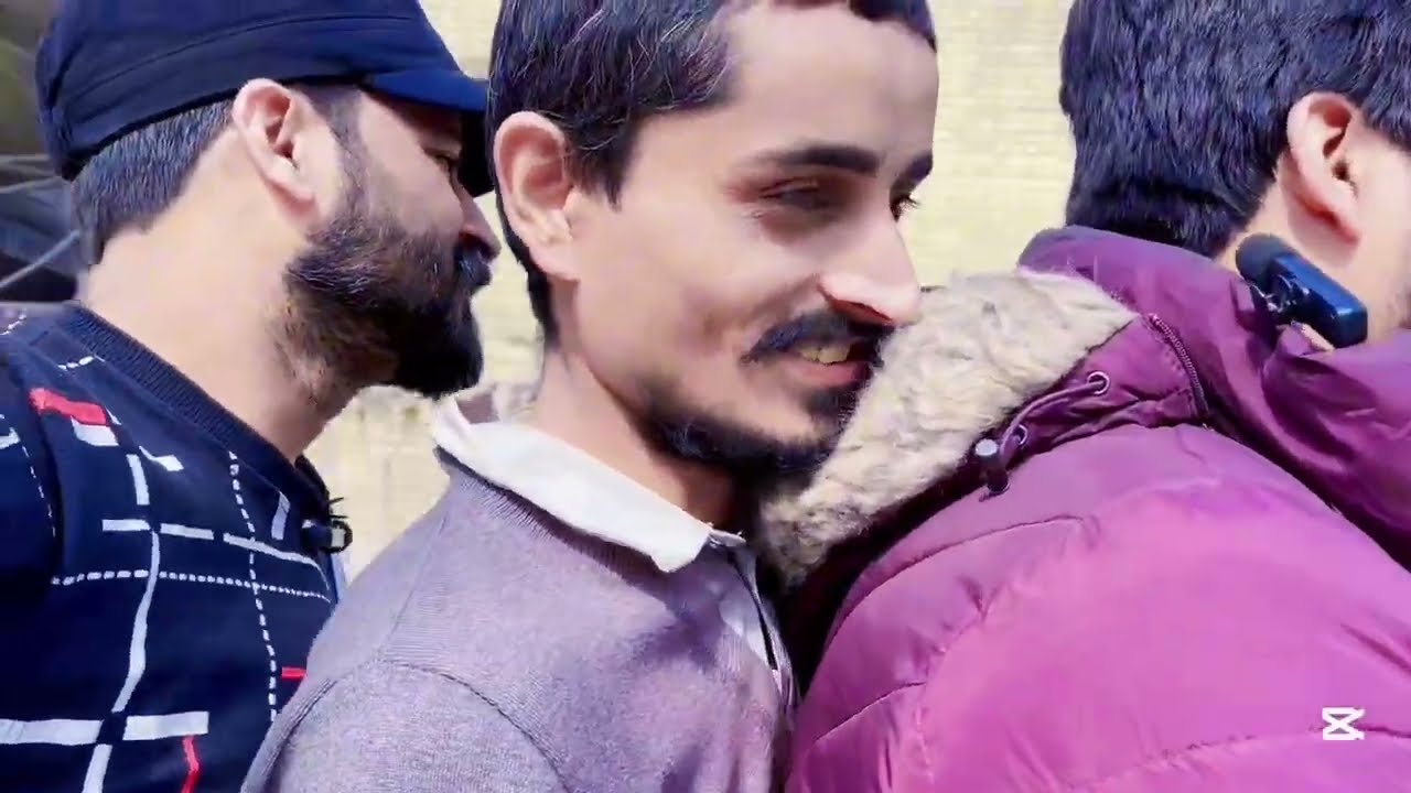 Dost Ki Bezzati High//Aaj iska din kharab 😂•Public Mein Roast: Jab dost ki izzat ka faluda ban gaya