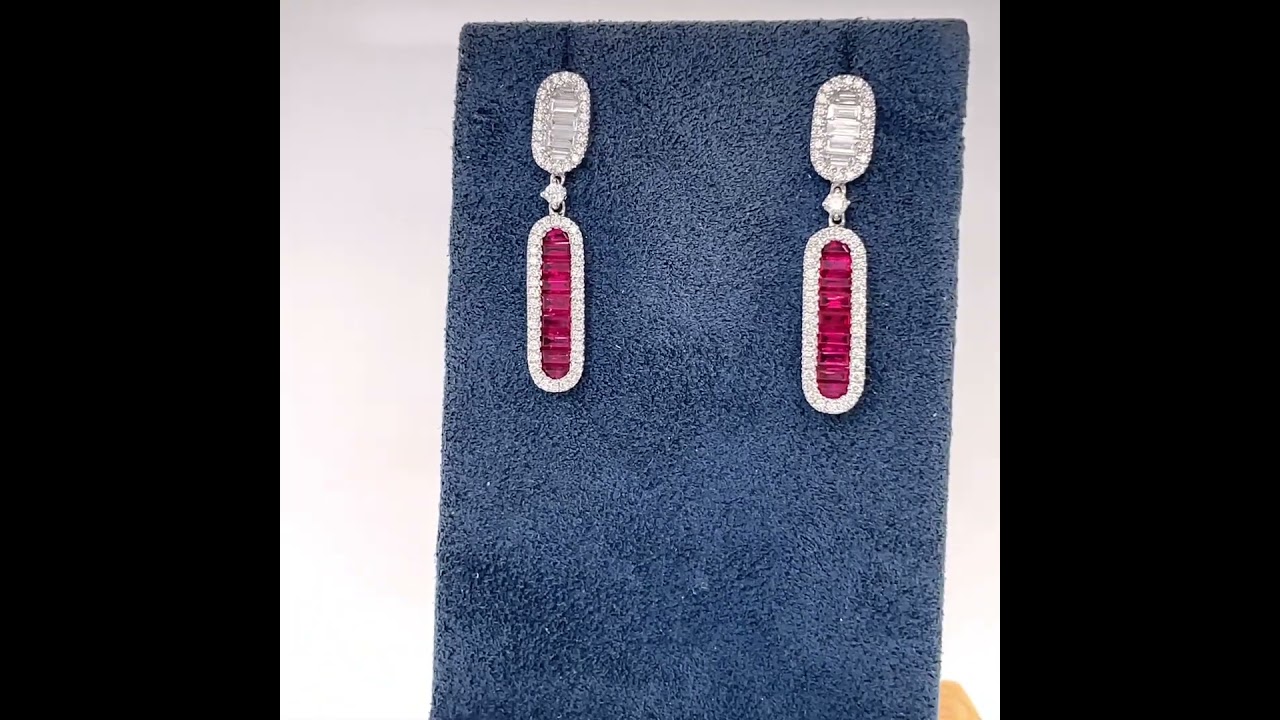 18Kt White Gold Diamond and Ruby dangling earrings.