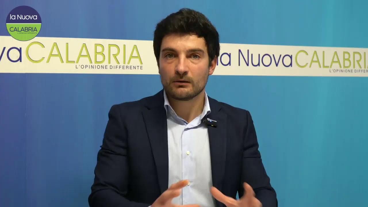 Speciale Catanzaro Capitale, 14 consiglieri firmano le dimissioni: si arriverà a 17?