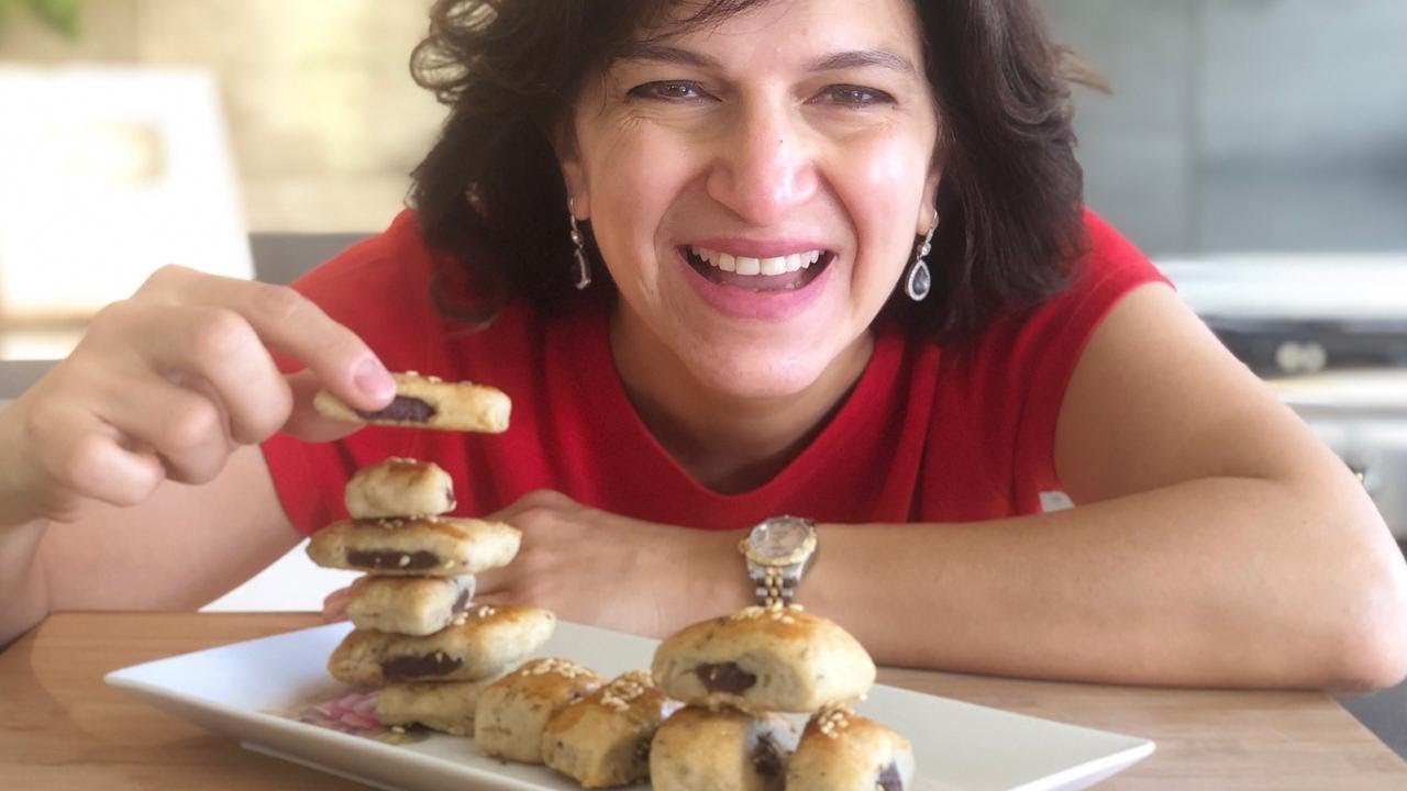 بنص كيلو دقيق اعملي احلى قراقيش عجوة