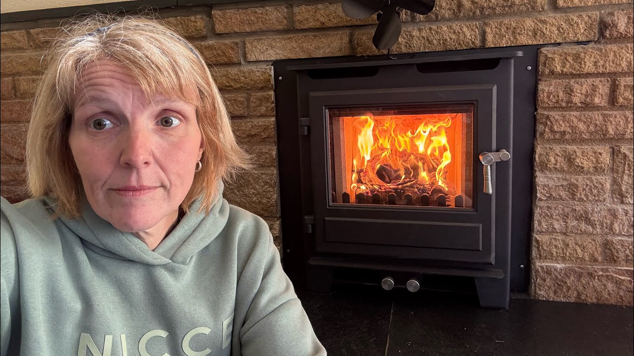 Commissioning a Clock Blithfield 5 Multi Fuel Inset Stove - video on location in customers house