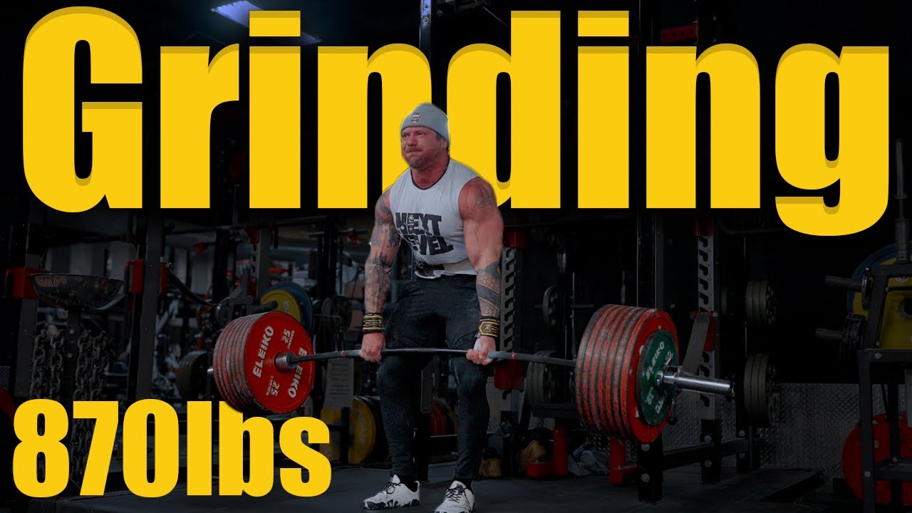 Grinding Through An 870lb Deadlift