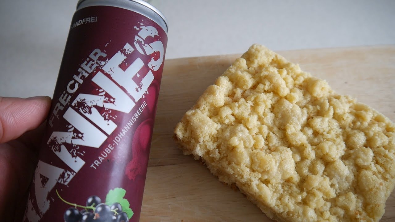 German Food Taste Test | Streusel Cake & Grape Spritzer | Food & Drink
