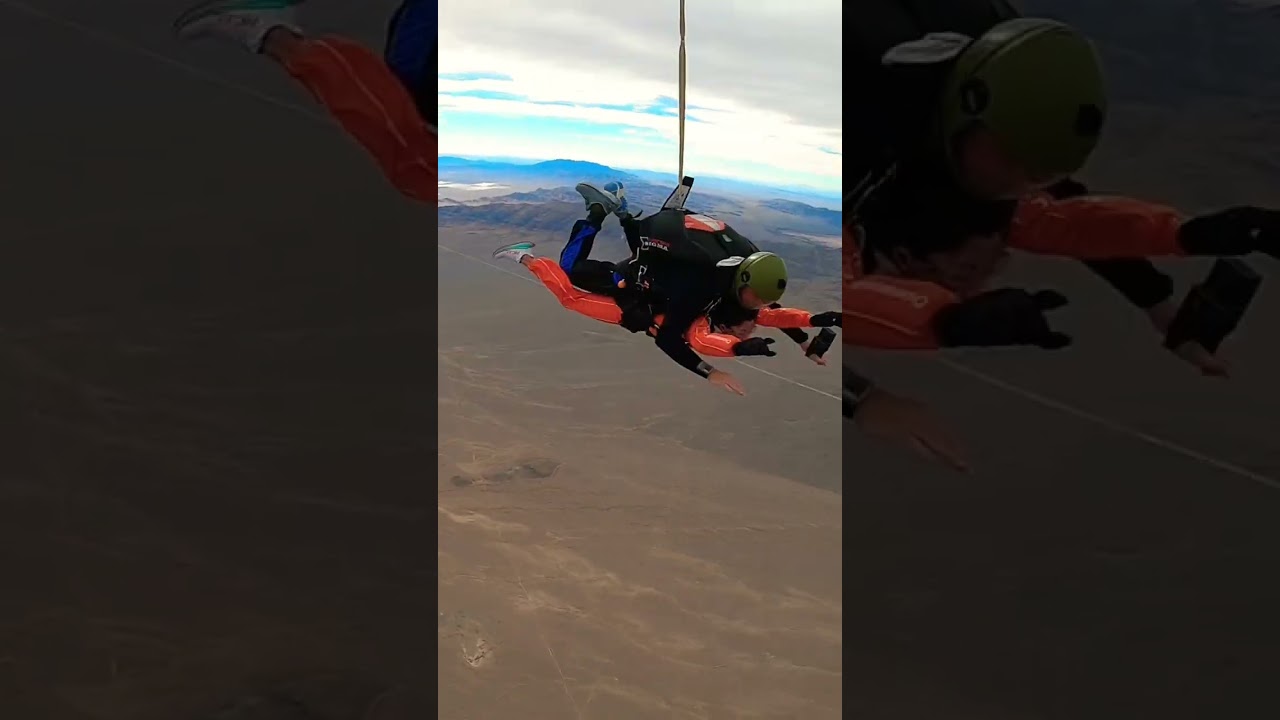 Top 10 Tandem Skydiving Locations 🌍 LAS VEGAS 💯🚀🔥 Do you know what 140 MPH feels like? SKYDIVE