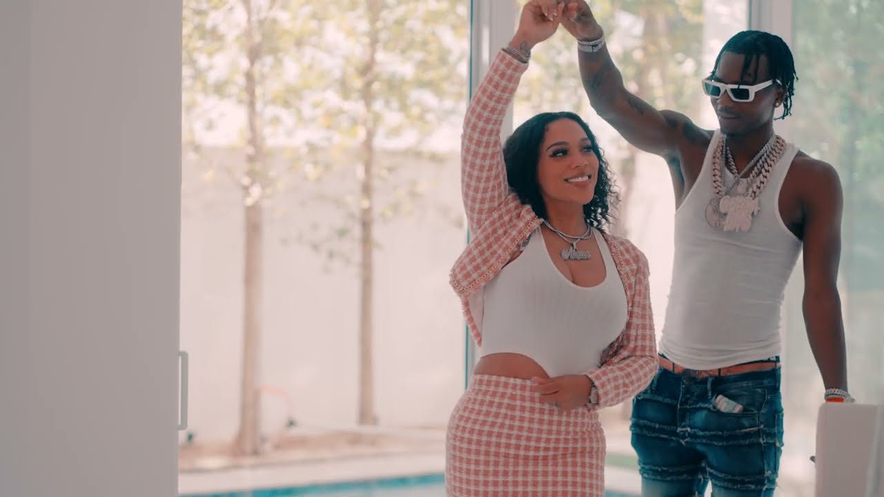ChasaBag - Thick Thighs ft. Sean Kingston [Official Video]