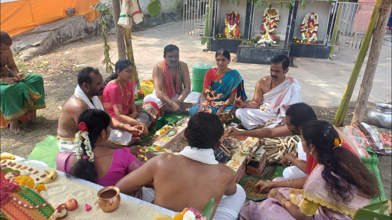 బాలాజీ వాడ లో అంగరంగ వైభవంగా సుబ్రహ్మణ్యేశ్వర గణపతి నాగదేవత సహితి ఆలయంలో ప్రథమ వార్షికోత్సవం