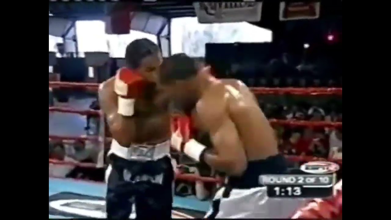 Emanuel Augustus vs Leavander Johnson Highlights 🥊