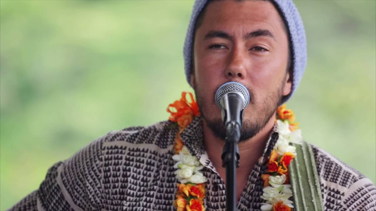 KING'S HAWAIIAN PRESENTS: Justin Young - Three Weeks From Tomorrow