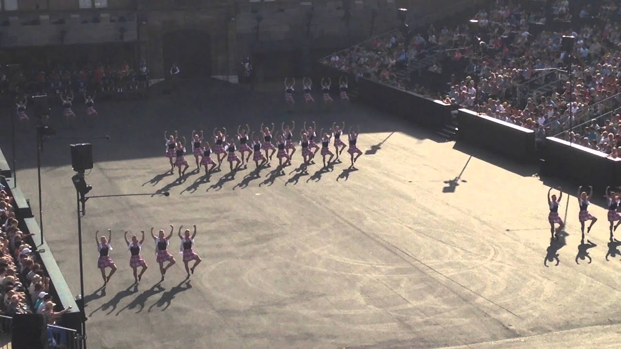 Basel Tattoo 2015 - Ailsa Craig Highland Dancers