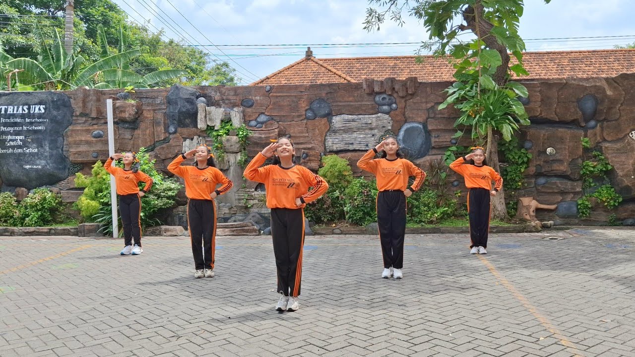 SDN PETEMON SURABAYA | LOMBA SENAM AEROBIK UNESA 2025 | KPOT PERCIL KELOMPOK 8 KELAS 2022F