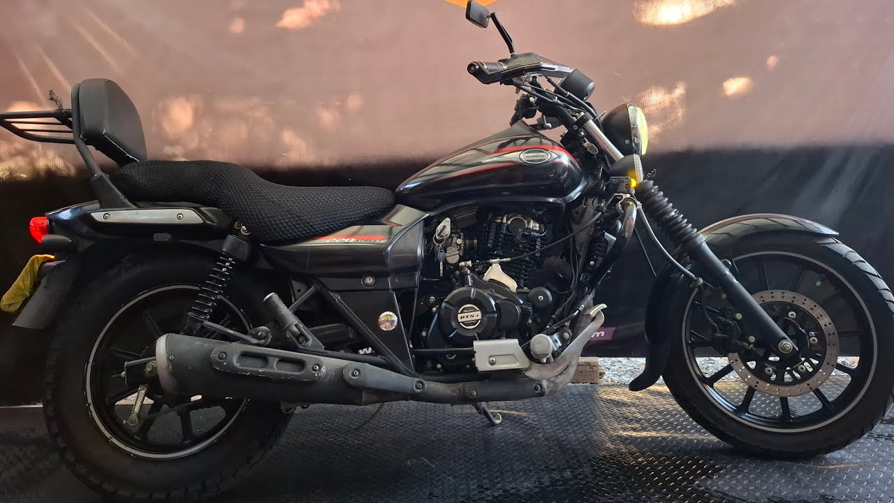 Baja Avenger street 220cc 2018