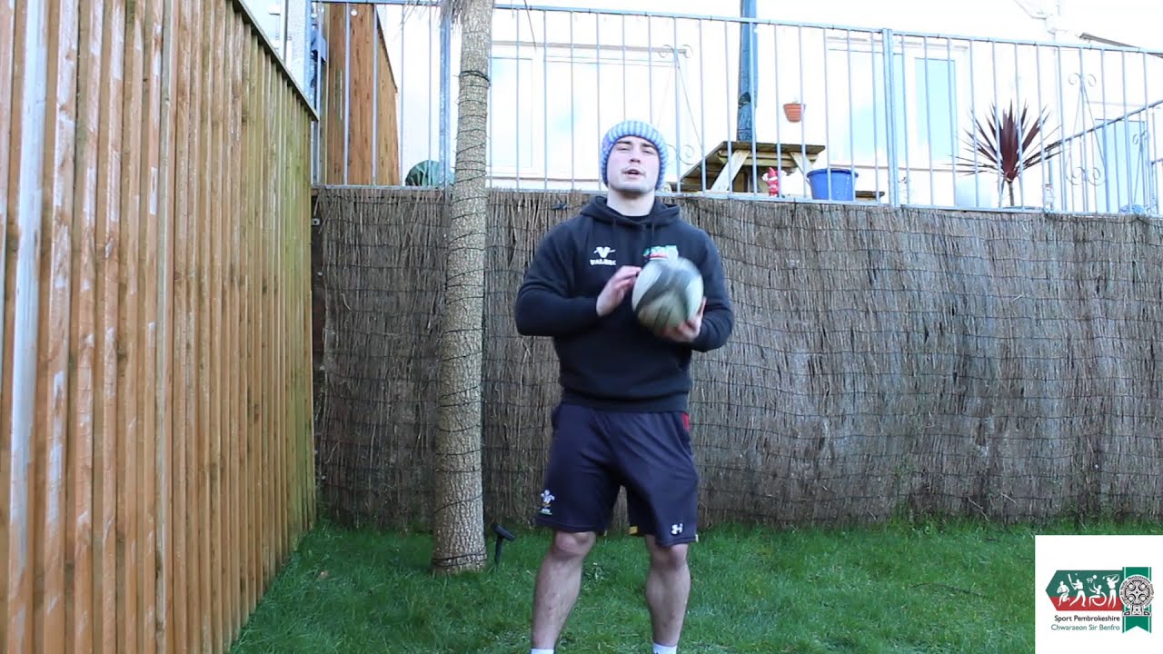 Home Rugby Sessions Ep.1 - THE PUSH PASS