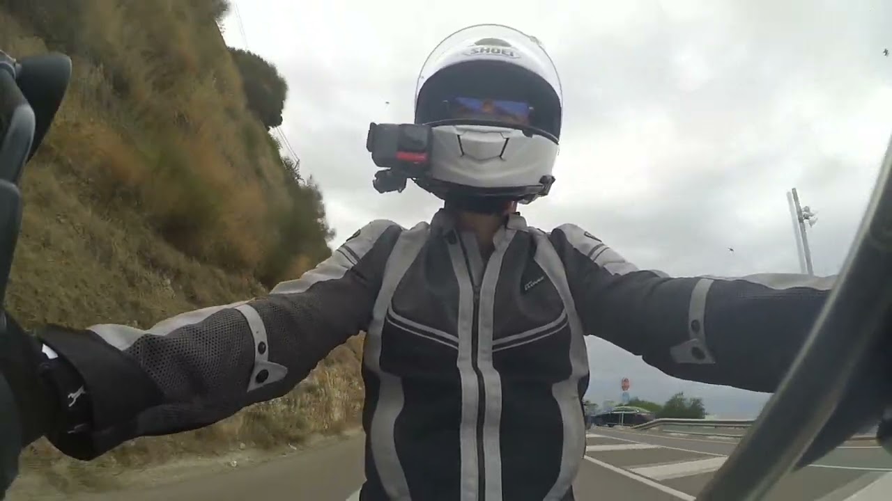 Review Suzuki sv 650 2022