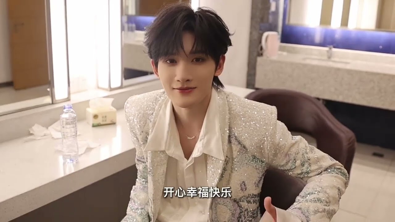 【余宇涵】我直接吃“余” #YuYuhan #DưVũHàm 
