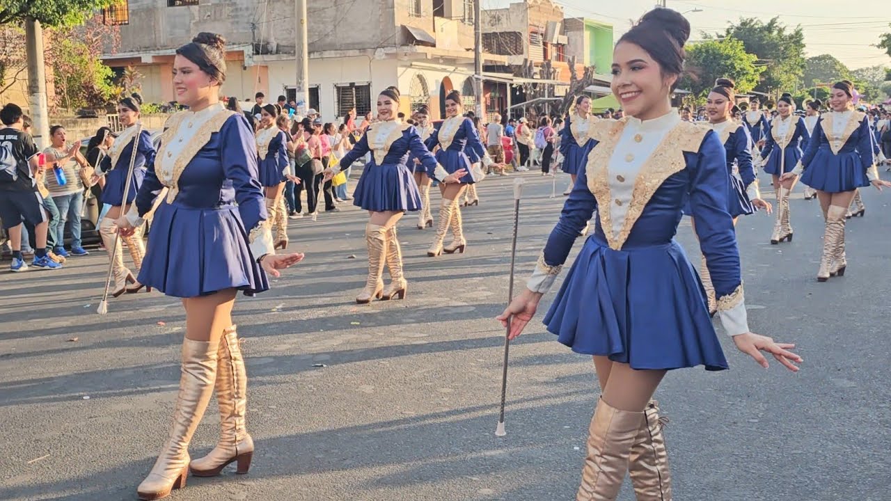 BANDA MUSICAL LA LIBERTAD OESTE ✨ Desfile del Correo Sonsonate 2026 🎊