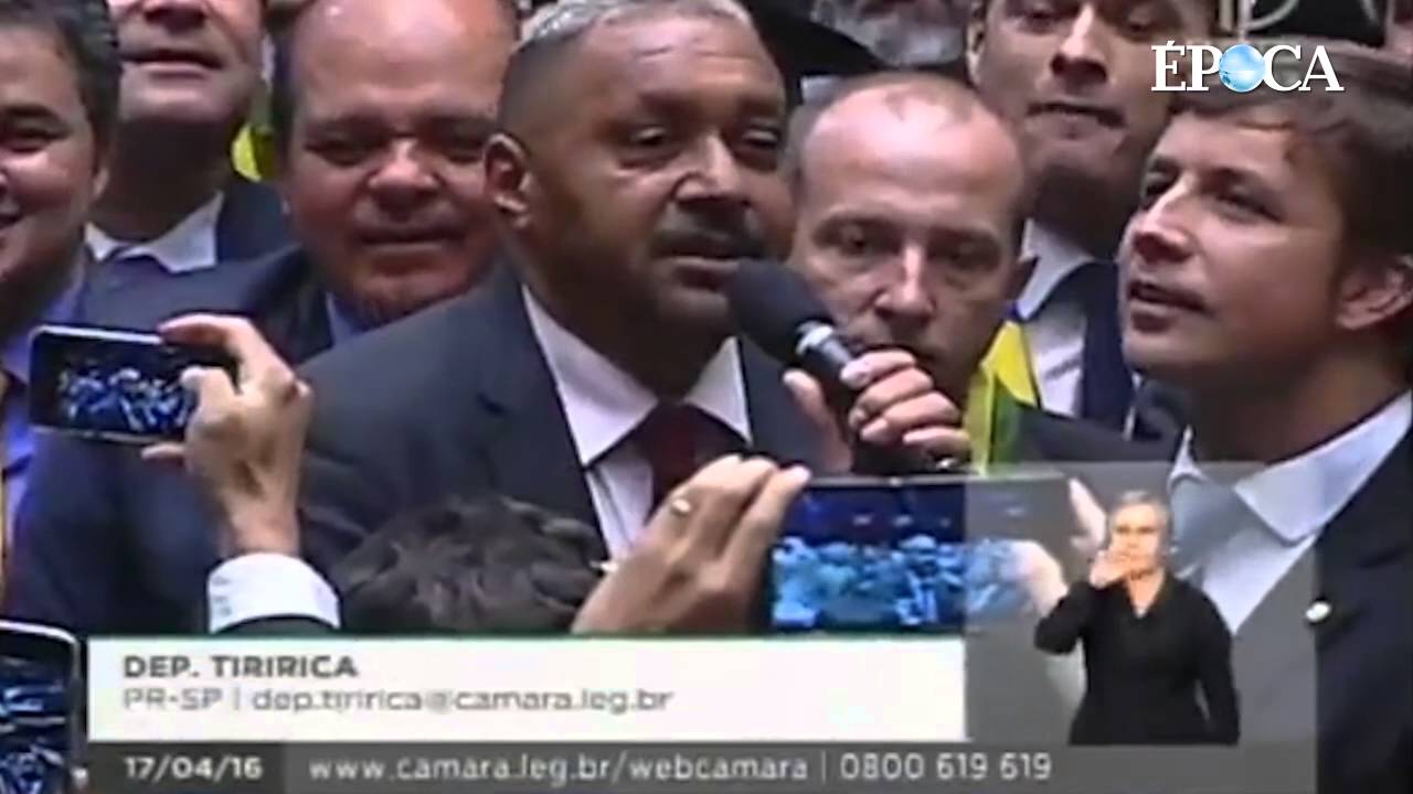 As dedicatórias mais curiosas dos deputados na votação do impeachment
