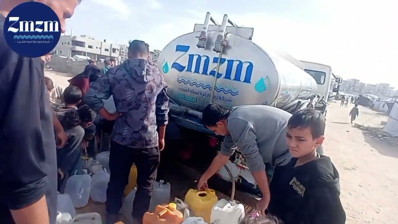 سقيا ماء مقدمة من الشيخ عبد الرحمن بهلوي - باكستان 