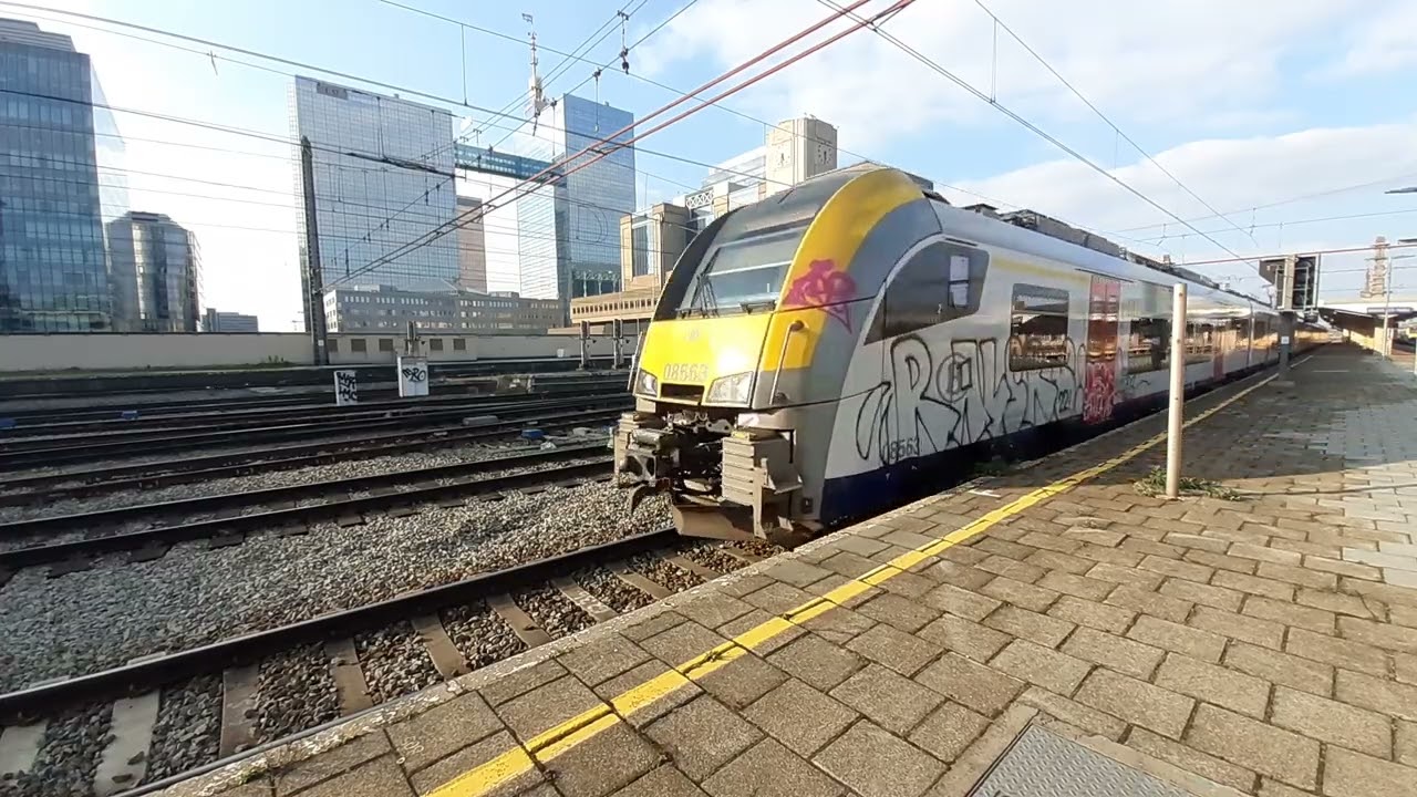 Trains à la Gare de Bruxelles-Nord ( 06/03/22 )