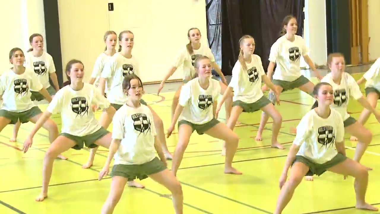 Gæstehold: Holstebroegnens Juniorhold - del 2 og Afslutning og faneudmarch - del 1