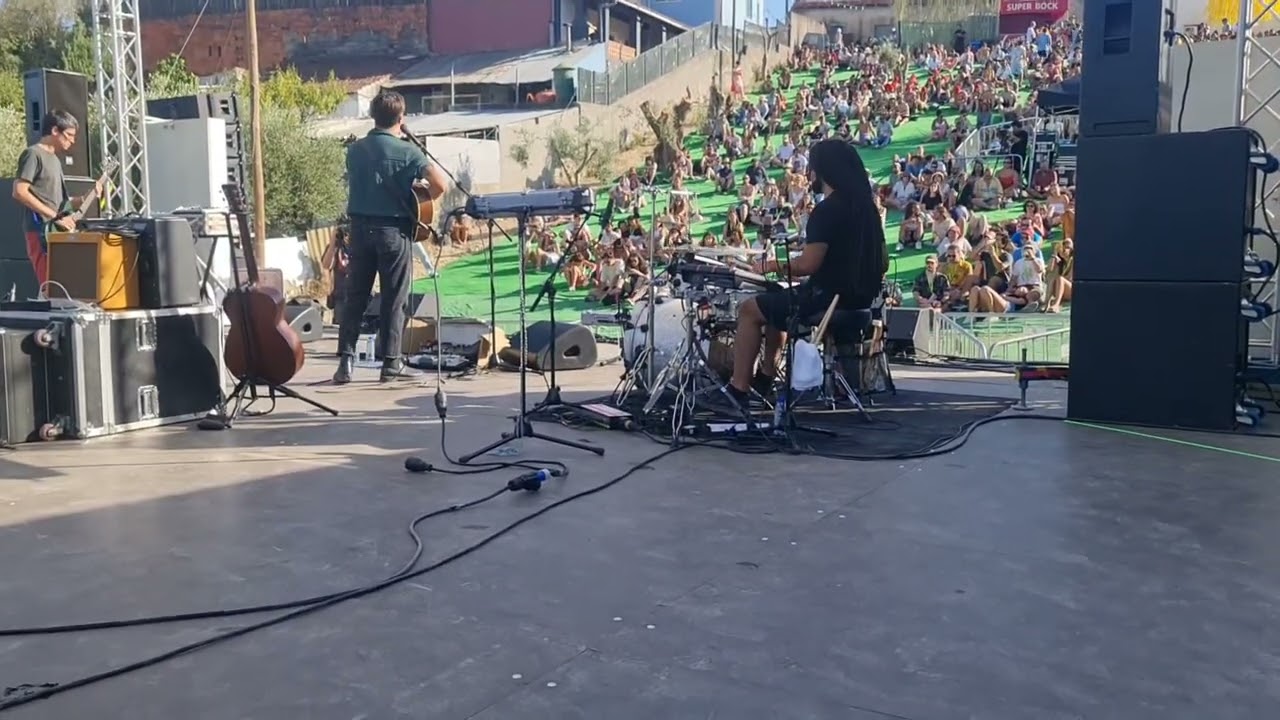 André Henriques ao vivo no Festival Bons Sons 2022