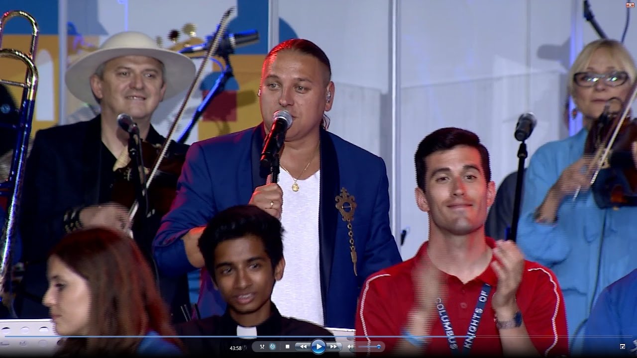 Golec uOrkiestra - Leć muzyczko - Papa Francesco meeting with volunteeres ŚDM KRAKOW