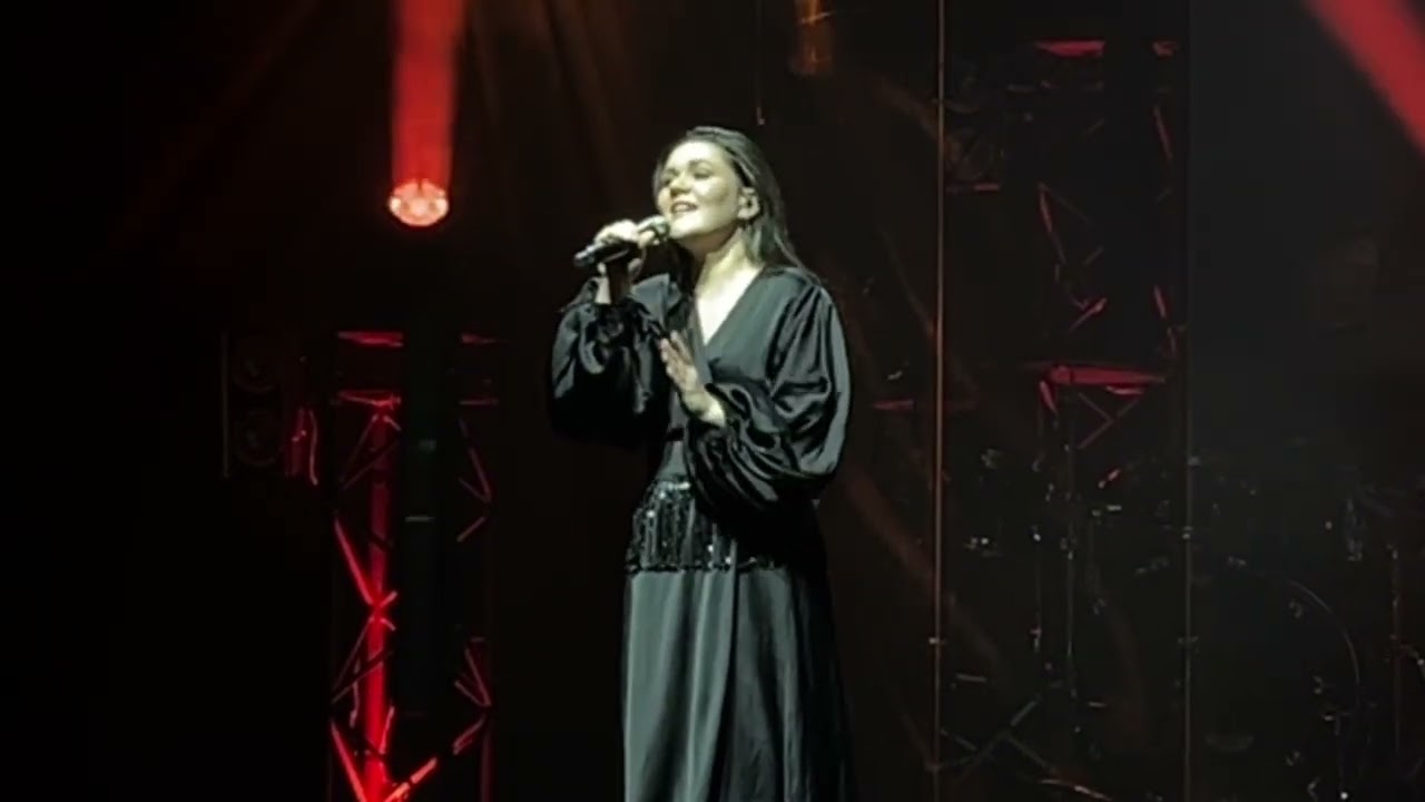 Дина Гарипова - Ай, былбылым - Градский Холл 10.10.2025
