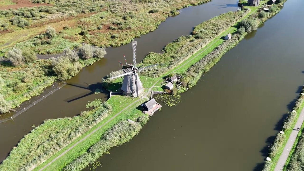 Kinderdijk molens (drone)